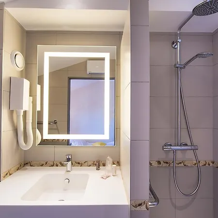 Отель Bettina 3*